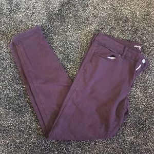 Purple American Eagle super stretch jegging